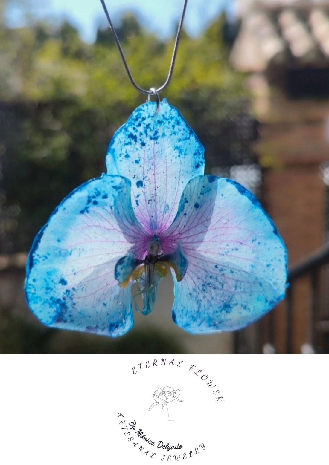 Inicia el año con los collares de flores más únicos