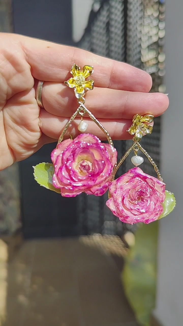 Aretes-con-flores-reales