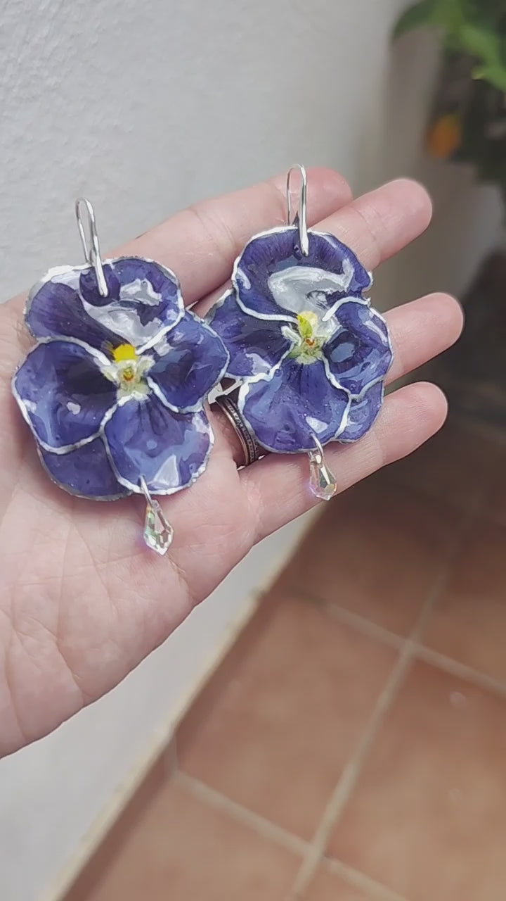 Pendientes artesanos de pensamientos reales