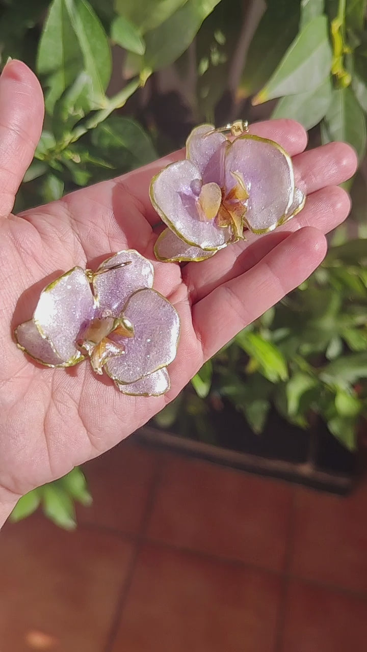 Real Orchid Earrings. Preserved Flower Resin Jewelry. Lilac Center with Gold Edges Botanical Earrings. Stainless Steel Hooks