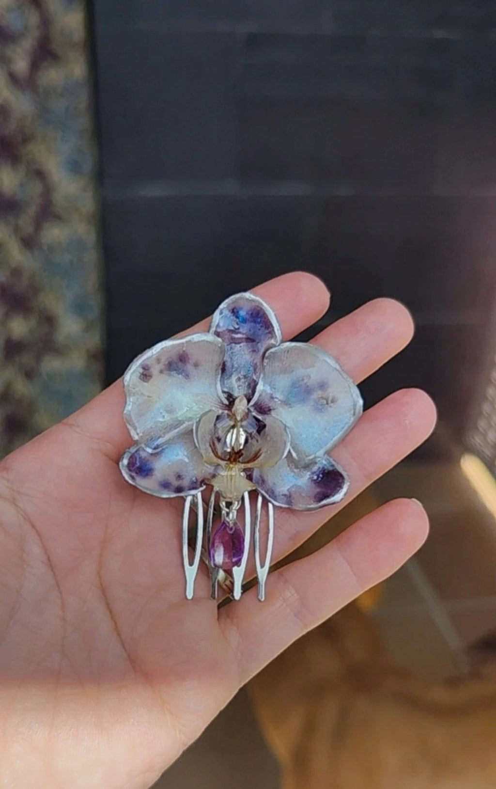 Pasador de pelo de orquídea auténtica resinada