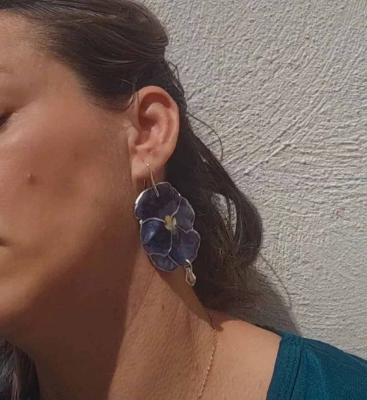Pendientes artesanos de pensamientos reales