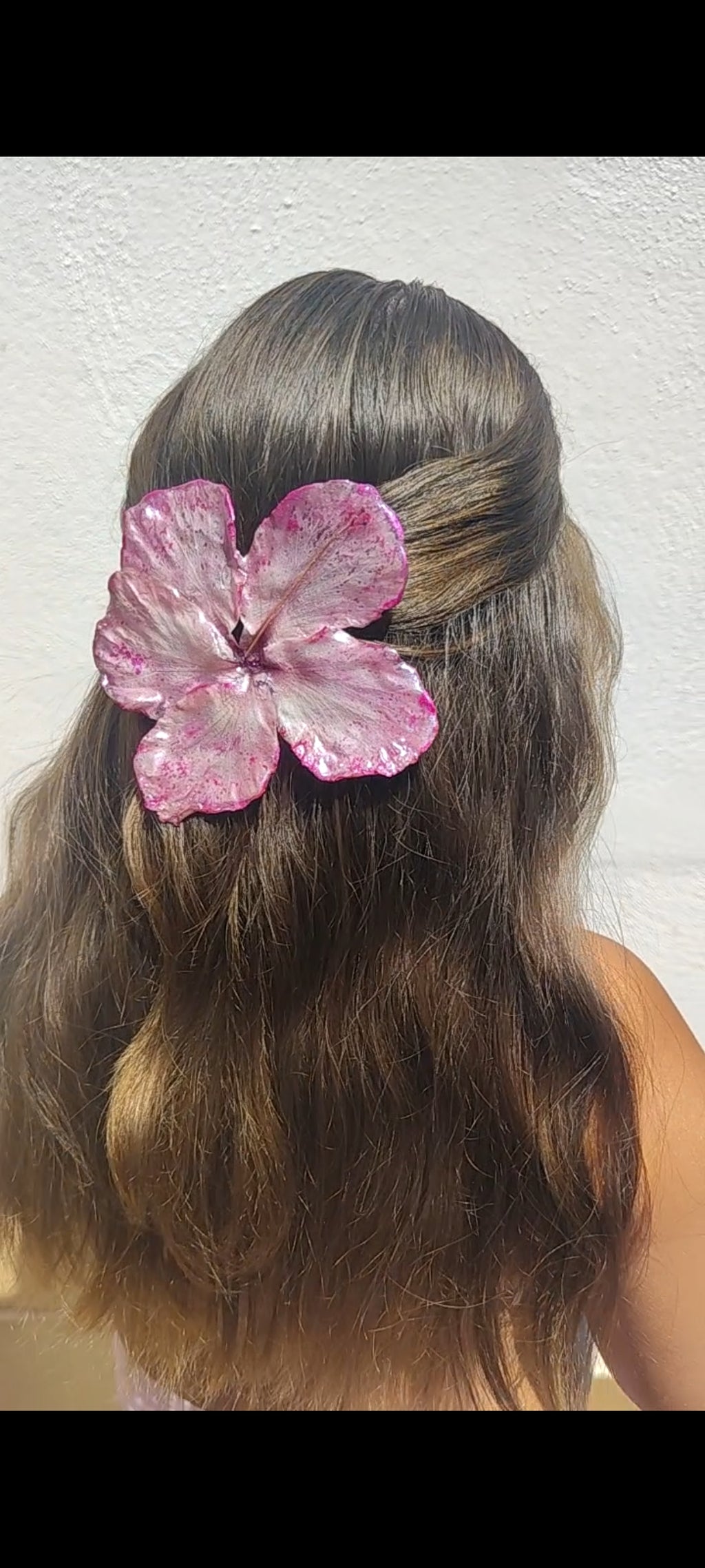 Clip de pelo de hibisco real en resina. Horquilla de pelo de hibisco auténtico. Accesorios para el pelo. Accesorio floral boho para cabello, ideal para bodas, verano y estilo.