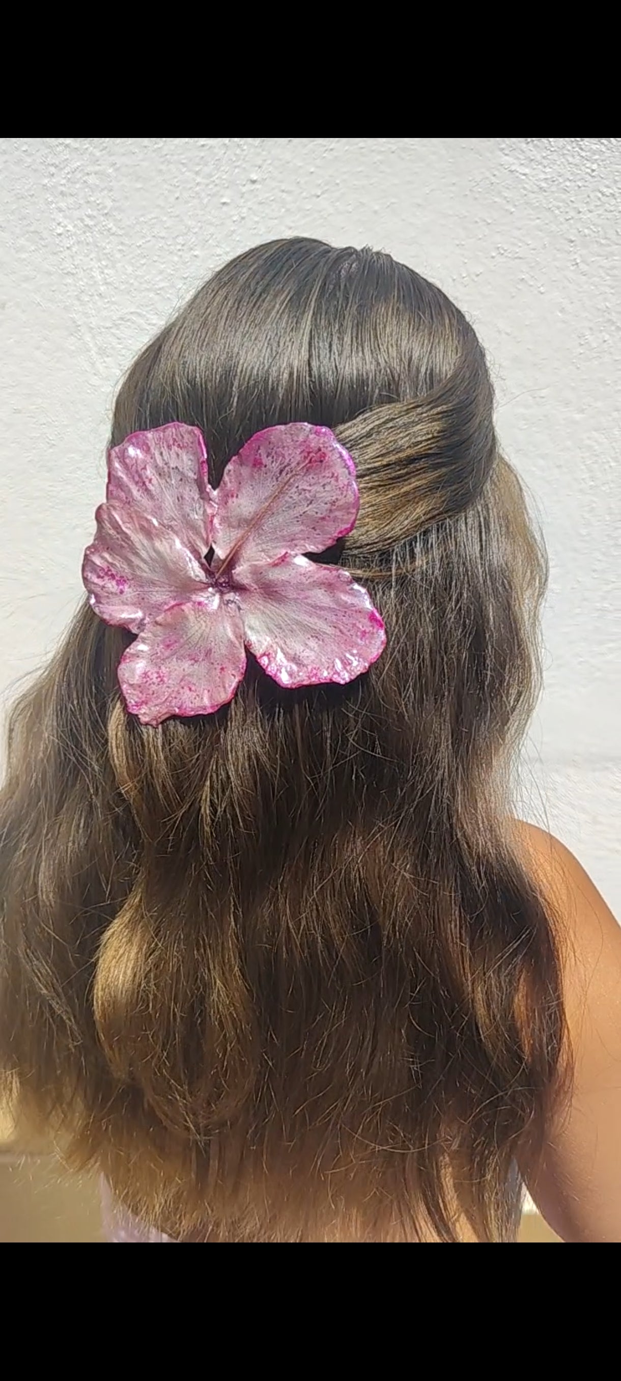Clip de pelo de hibisco real en resina. Horquilla de pelo de hibisco auténtico. Accesorios para el pelo. Accesorio floral boho para cabello, ideal para bodas, verano y estilo.