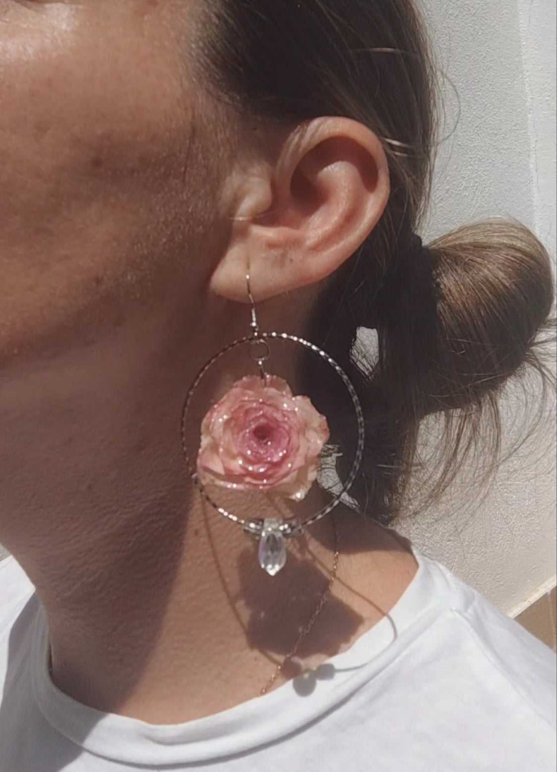 Pendientes de rosas reales resinadas
