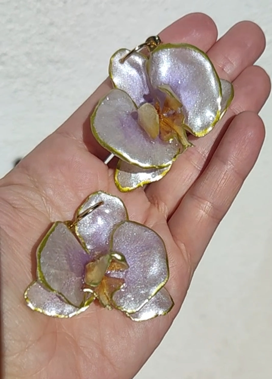 Real Orchid Earrings. Preserved Flower Resin Jewelry. Lilac Center with Gold Edges Botanical Earrings. Stainless Steel Hooks