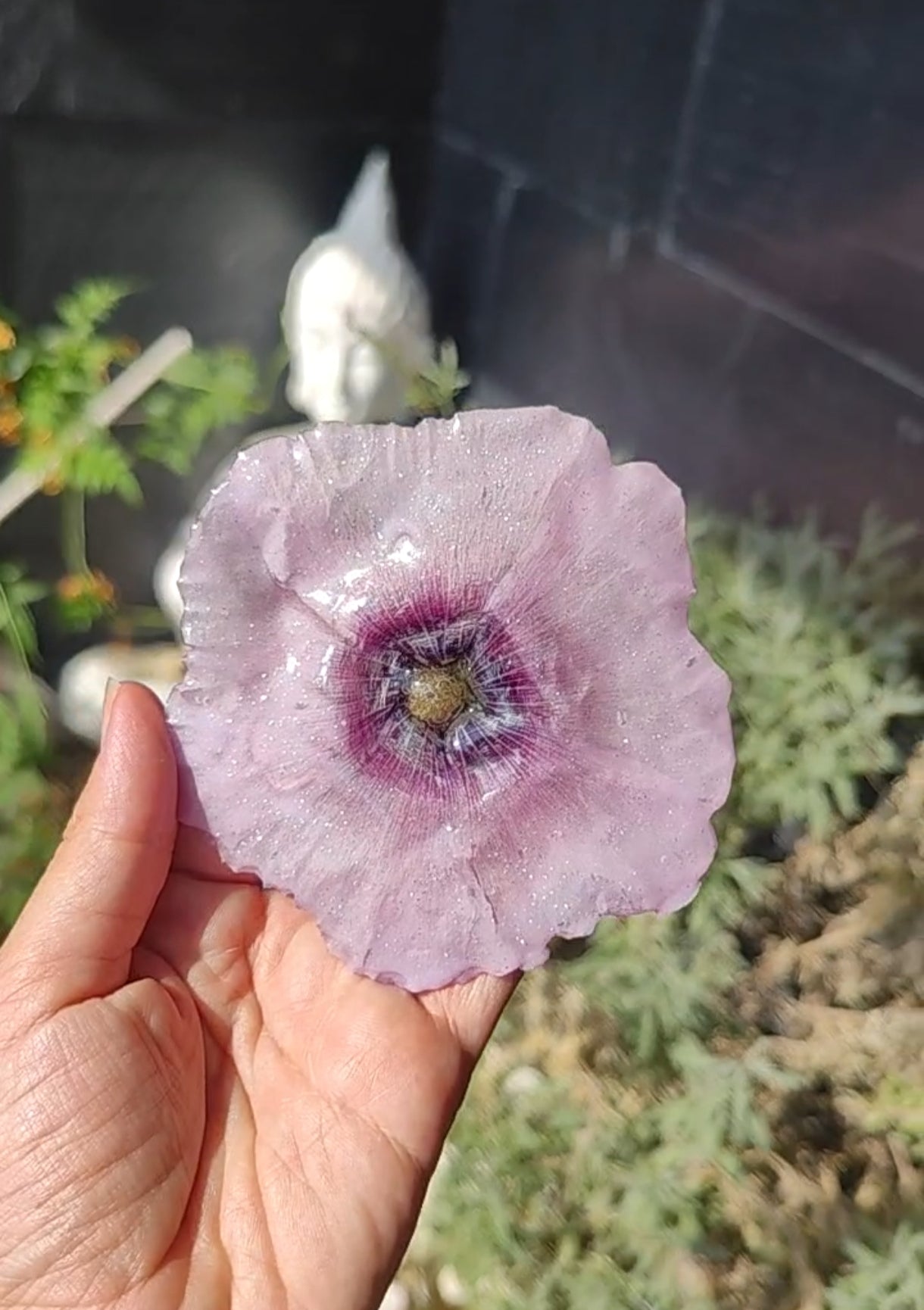 Horquilla de hibisco naranja real | Accesorio floral hecho a mano | Clip de flor tropical para el cabello | Joyería botánica | Boda boho o verano | Estilo fairycore cottagecore