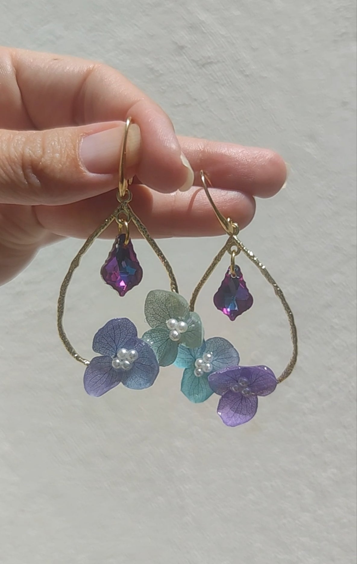 Pendientes con hortensias auténticas