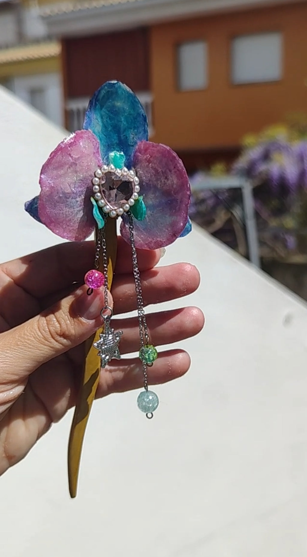 Pasador de pelo de palo con orquídea real