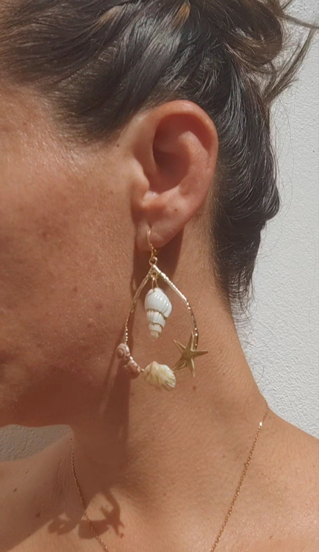 Pendientes con elementos marinos naturales