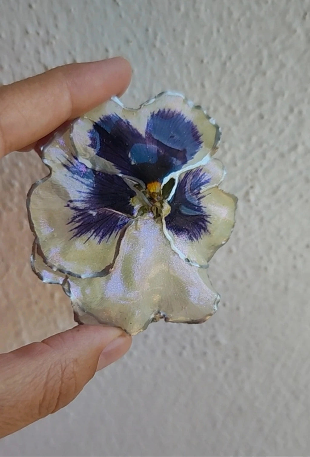 Clip de pelo de pensamiento real resinado