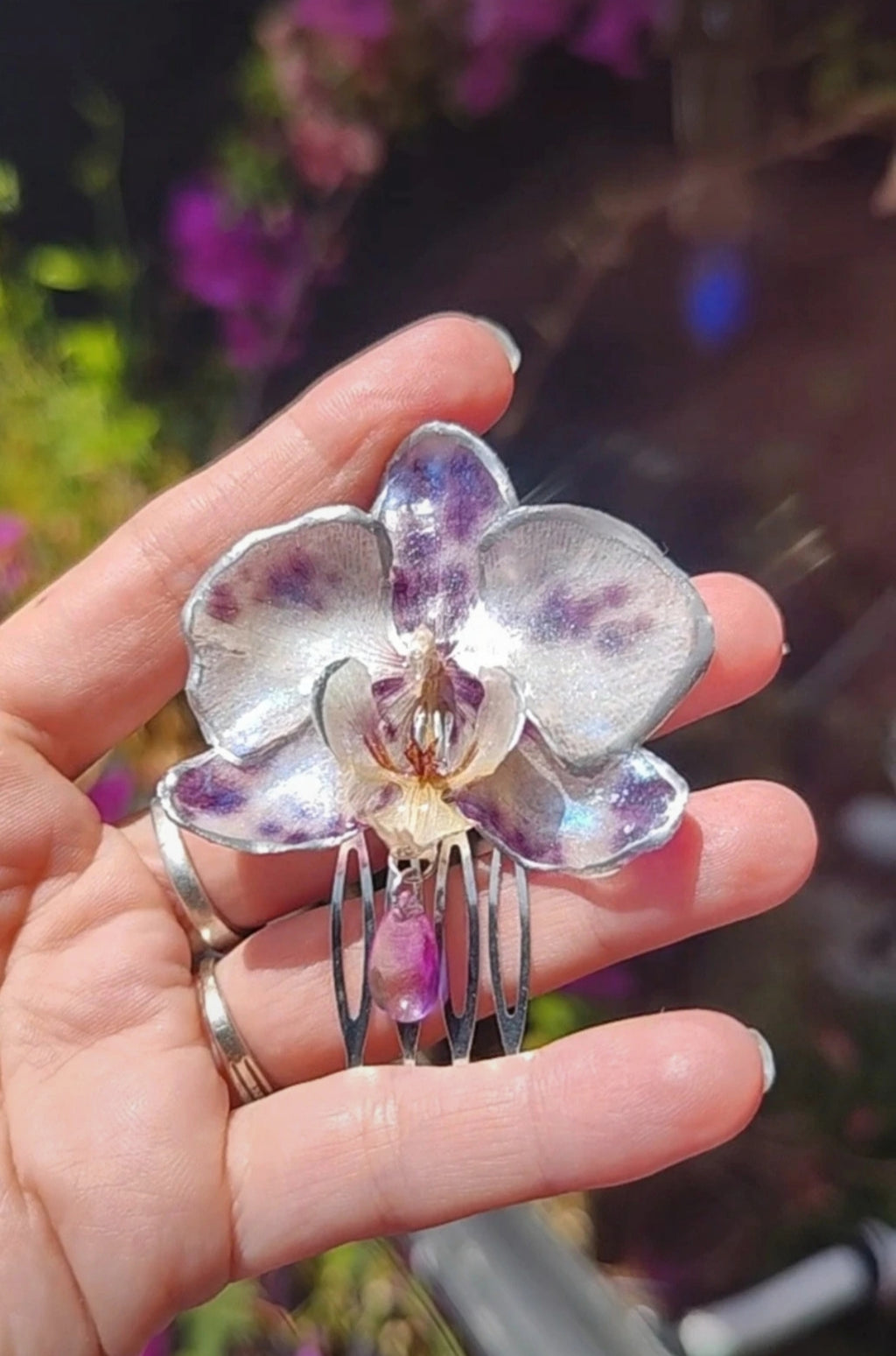 Pasador de pelo de orquídea auténtica resinada