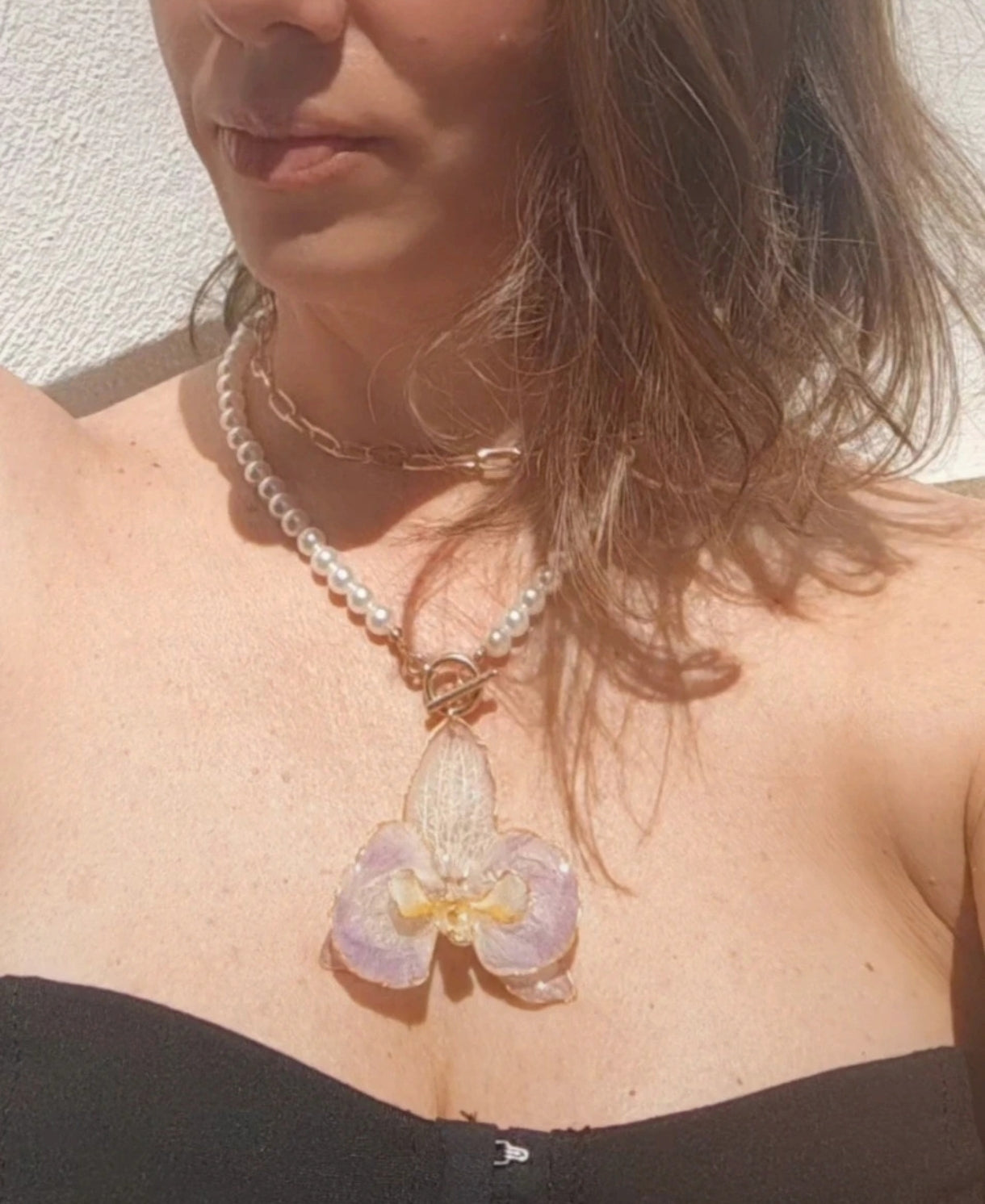 Collar doble de orquídea real