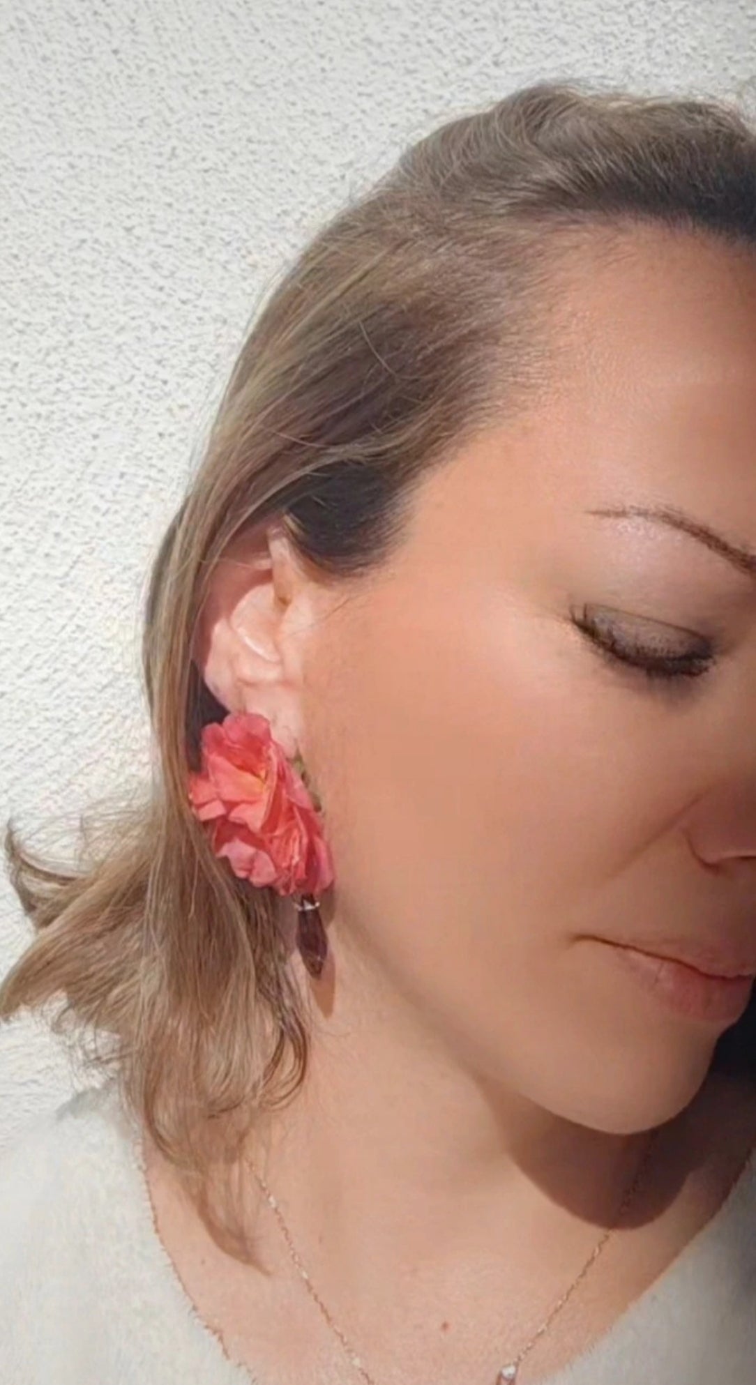 Pendientes de rosas reales resinadas