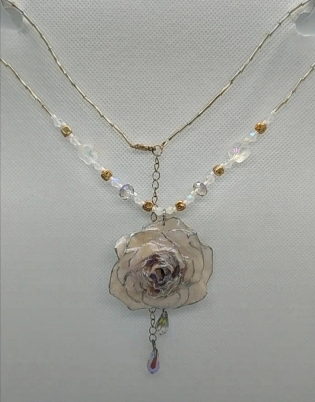 Collar con rosa natural en resina – Rosa real y auténtica Joyería artesanal con flores reales secas, regalo único inspirado en la naturaleza