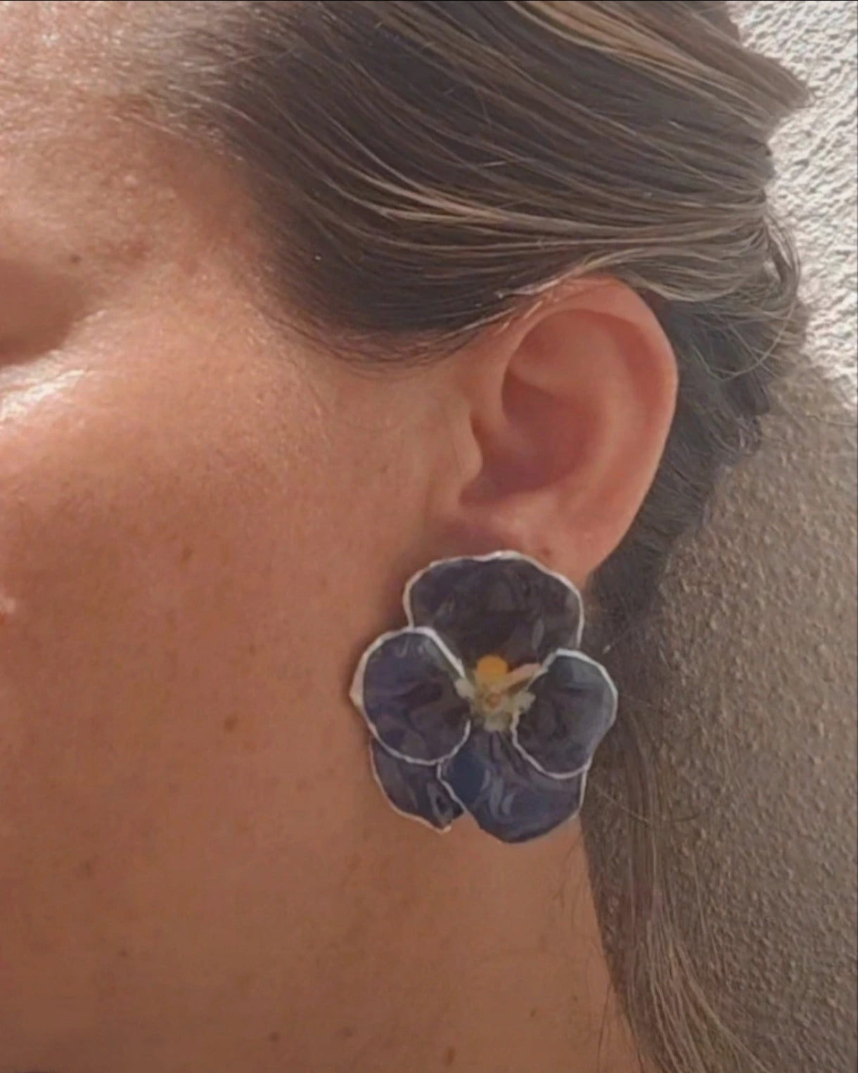 Pendientes artesanos de pensamientos reales resinados