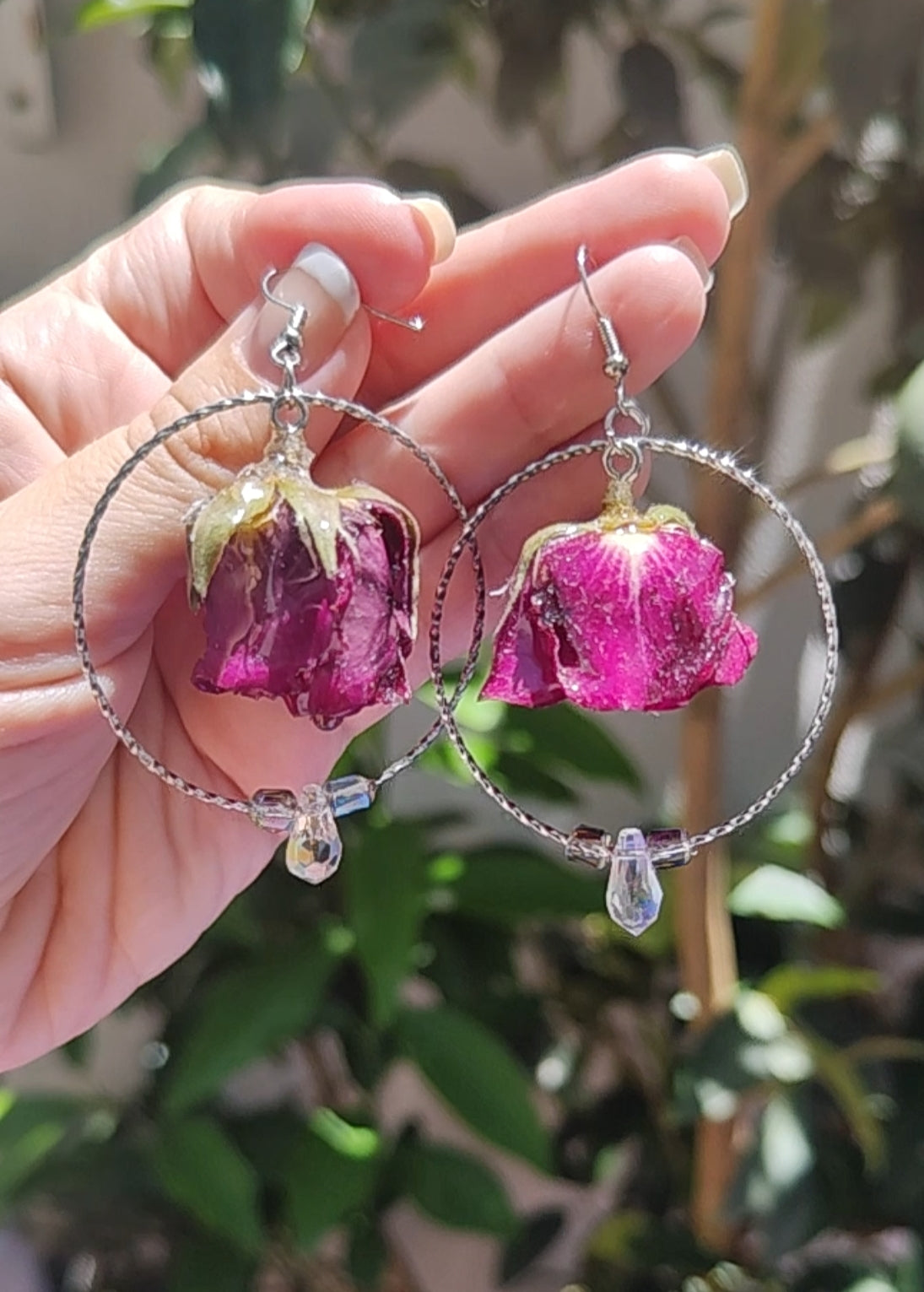 Pendientes de rosas reales resinadas